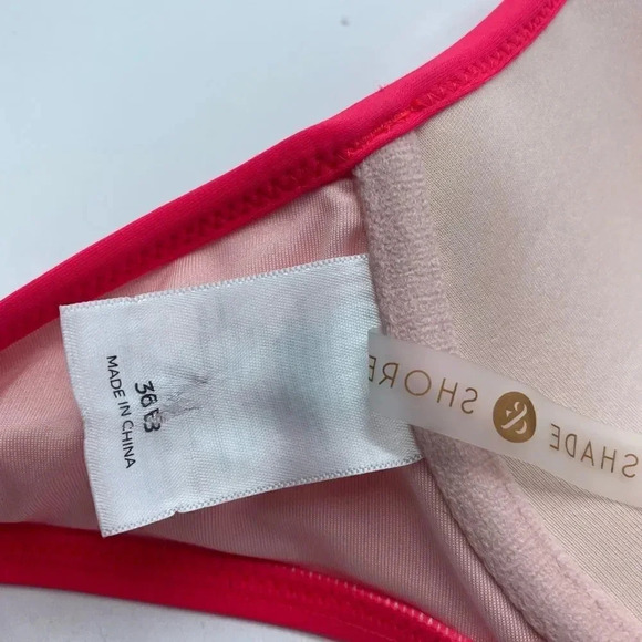 Shade and shore coral crochet bikini top size 36B - Picture 11 of 12